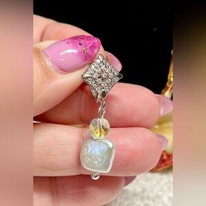 NEW IN genuine Baroque Pearl Earrings